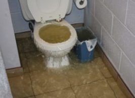 βουλωμενες τουαλετες - Αποφράξεις Περιστέρι
